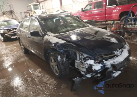 2003 Honda Accord 2.4 Ex из США, поврежденный, VIN 1HGCM55663A007465